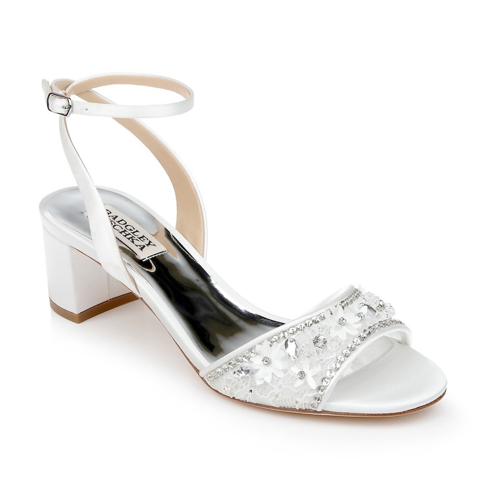 Badgley Mischka Women's Taylin Heeled Sandal, Soft White